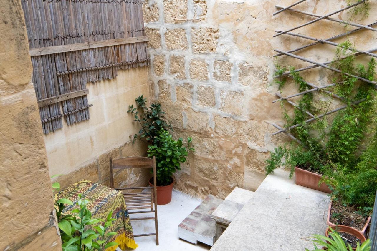 Maria Townhouse Heart Of Victoria B&B Luaran gambar