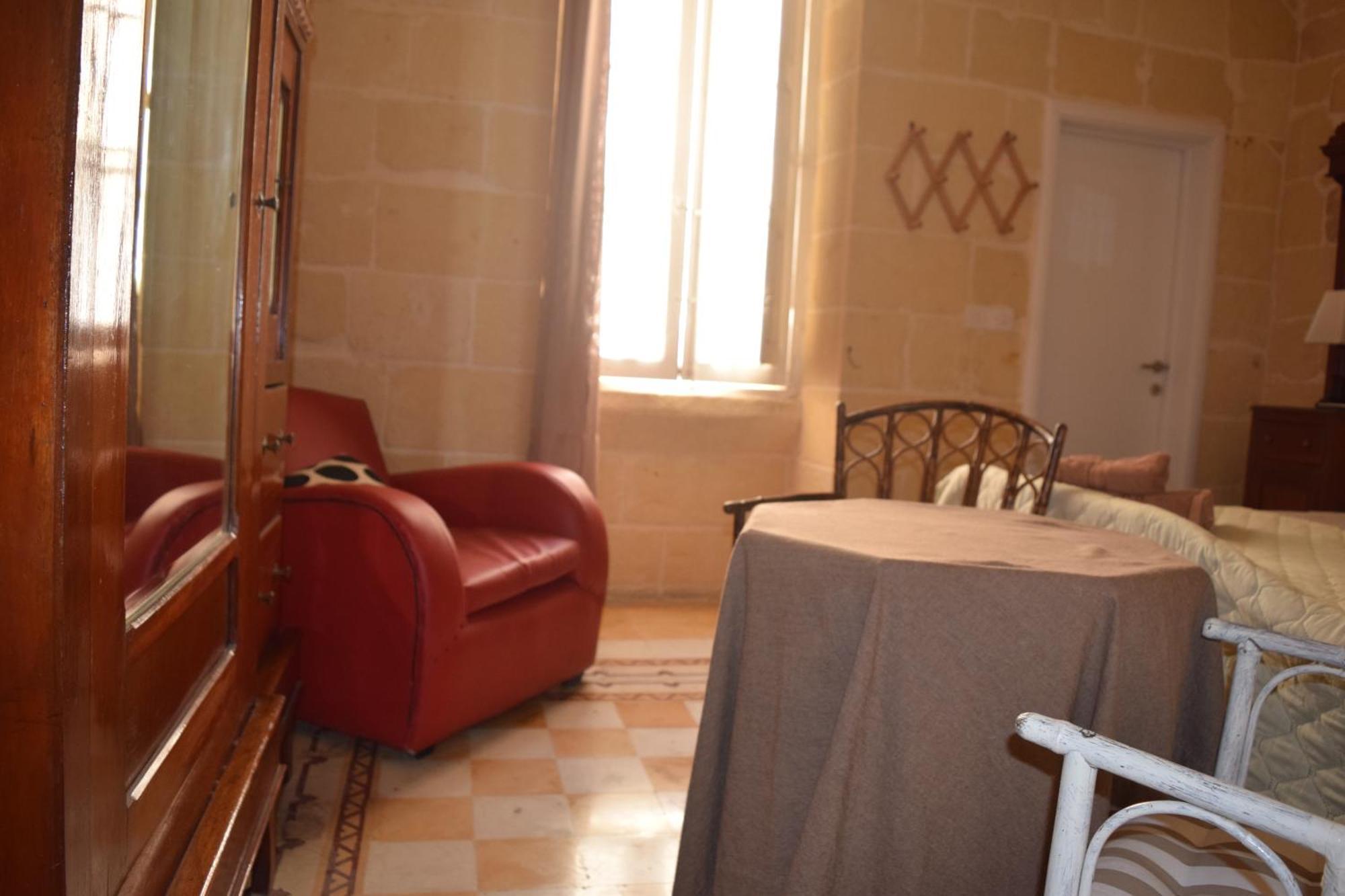 Maria Townhouse Heart Of Victoria B&B Luaran gambar